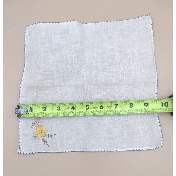 Vintage Hand-Embroidered Linen Napkins Handkerchief Floral Patterns Set Of 12 - Picture 8 of 14